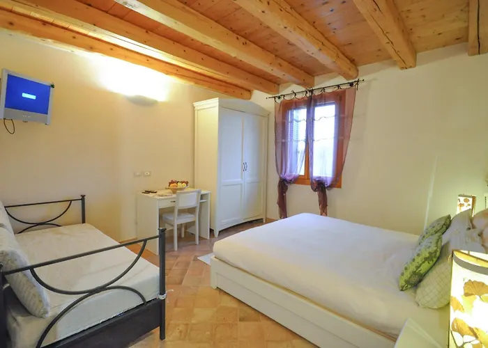 Agriturismo Monte Degli Aromi