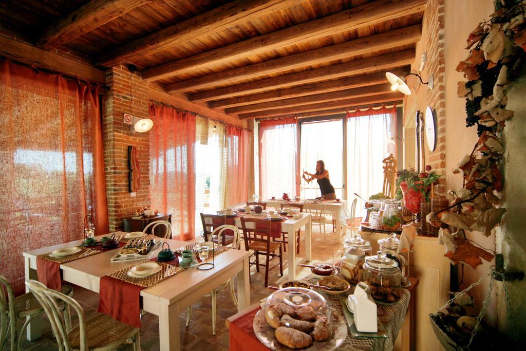 Agriturismo Monte Degli Aromi *