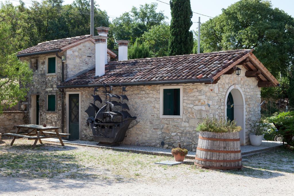 Agriturismo Monte Degli Aromi Farm stay *