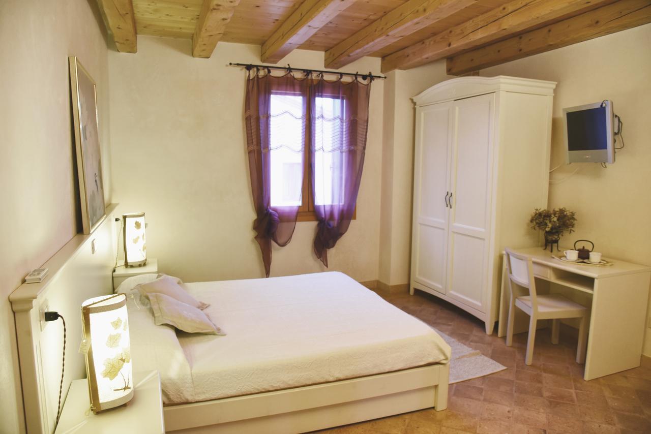 Agriturismo Monte Degli Aromi * Villaga