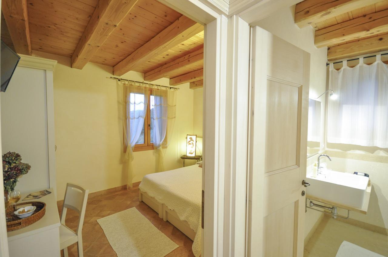 Agriturismo Monte Degli Aromi * Villaga